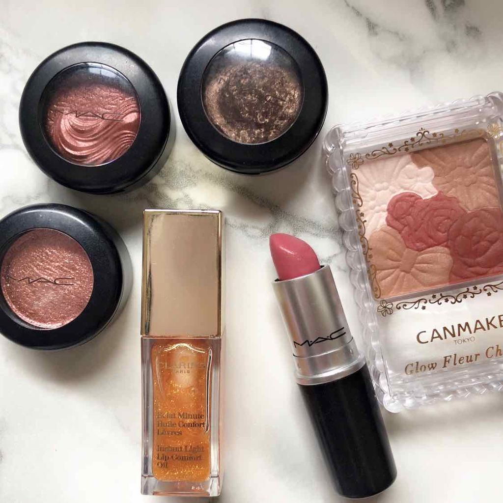 グロウフルールチークス/キャンメイク/パウダーチークを使ったクチコミ（1枚目）