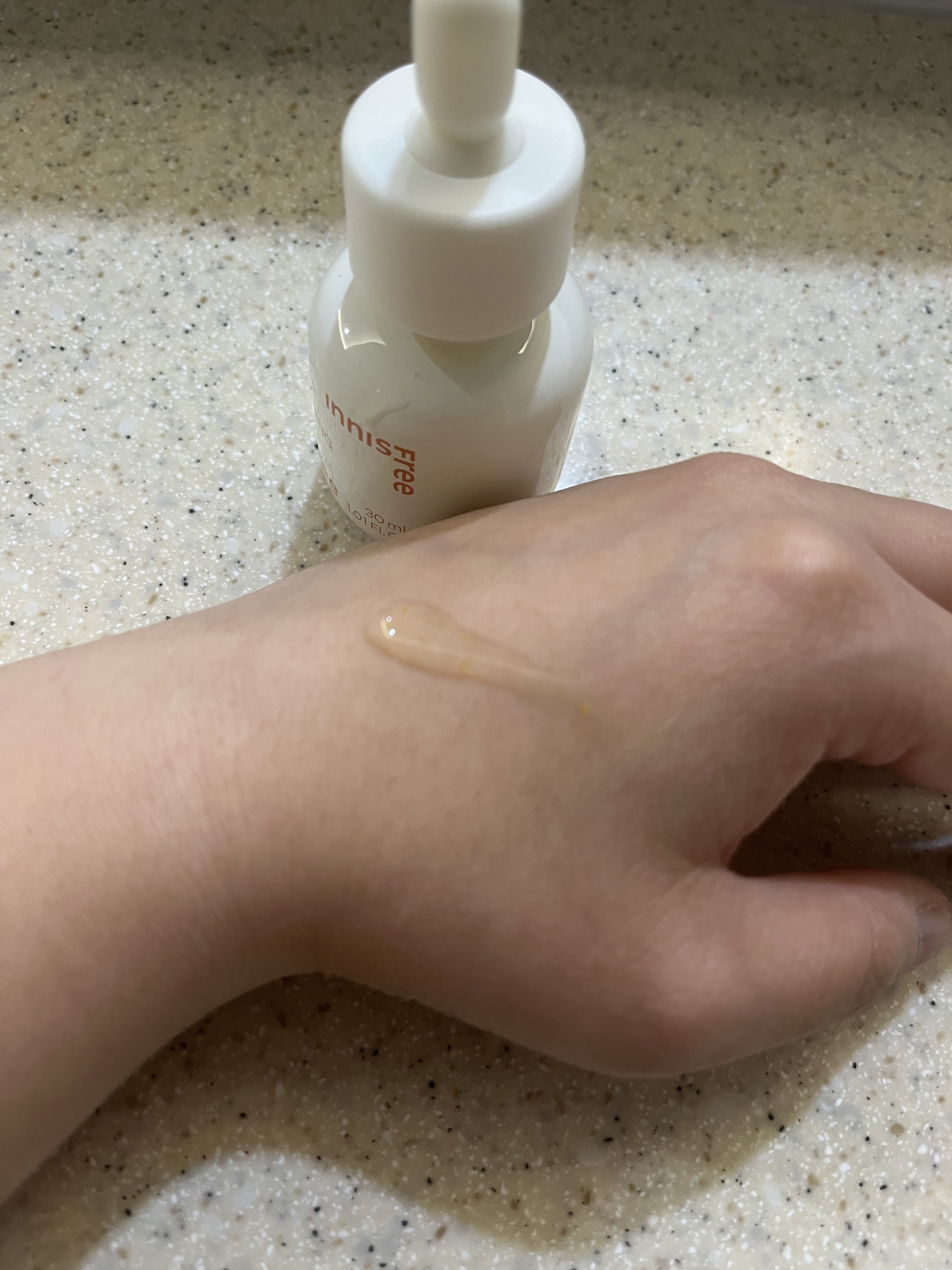 ビタC　グリーンティーエンザイム　ブライト　セラム/innisfree/美容液を使ったクチコミ（2枚目）