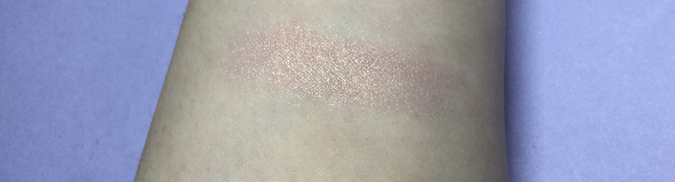 AQ アイシャドウ 07/DECORTÉ/単色アイシャドウを使ったクチコミ（2枚目）