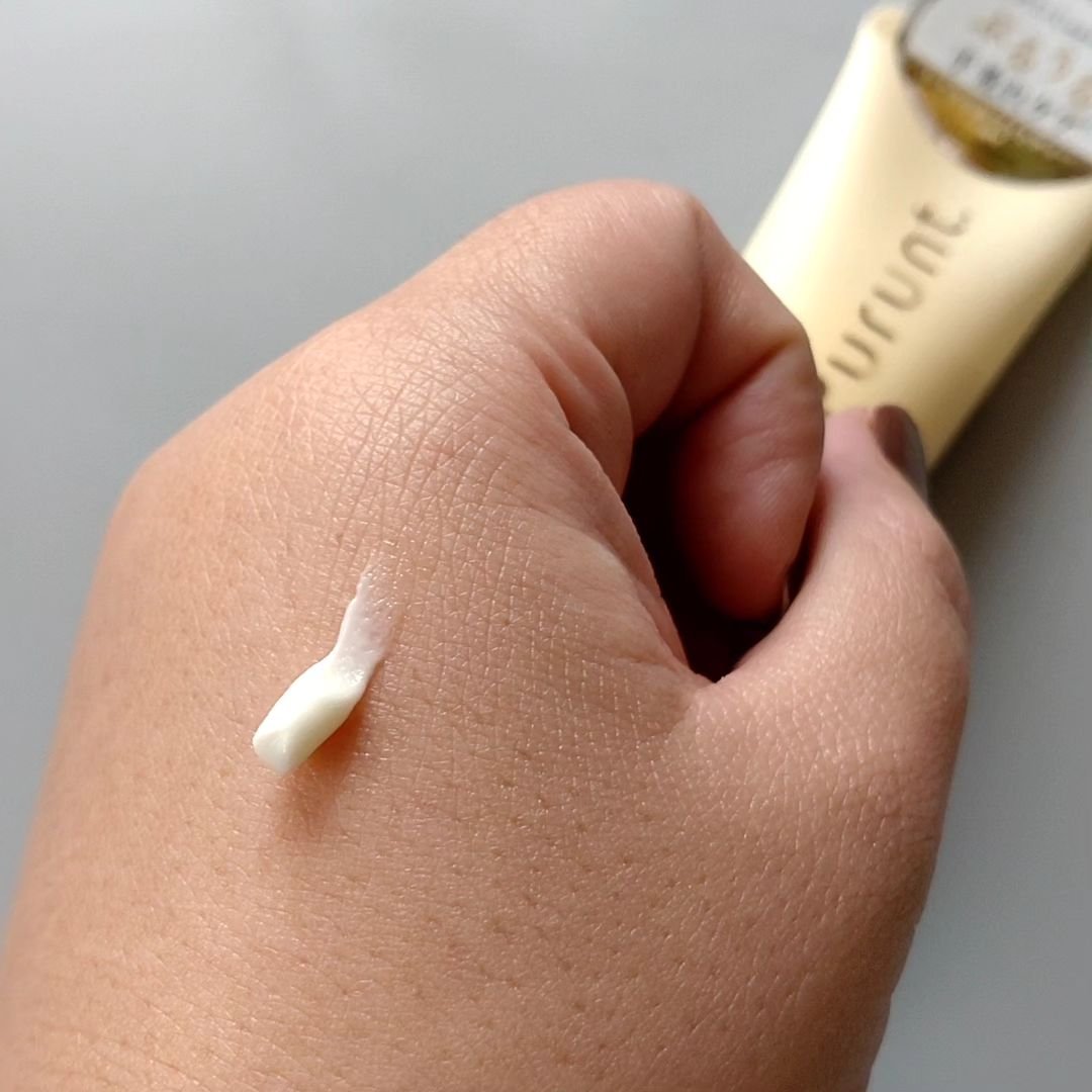 プルント　モイストケア美容液ハンドクリーム/Purunt./ハンドクリームを使ったクチコミ（3枚目）