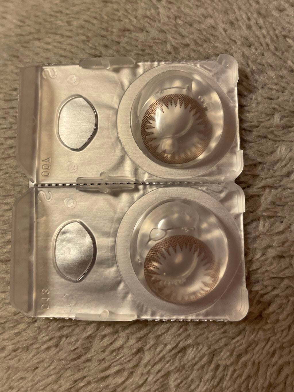 アイコフレ ワンデー UV M/シード/ワンデー(1DAY)カラコンを使ったクチコミ(2枚目)