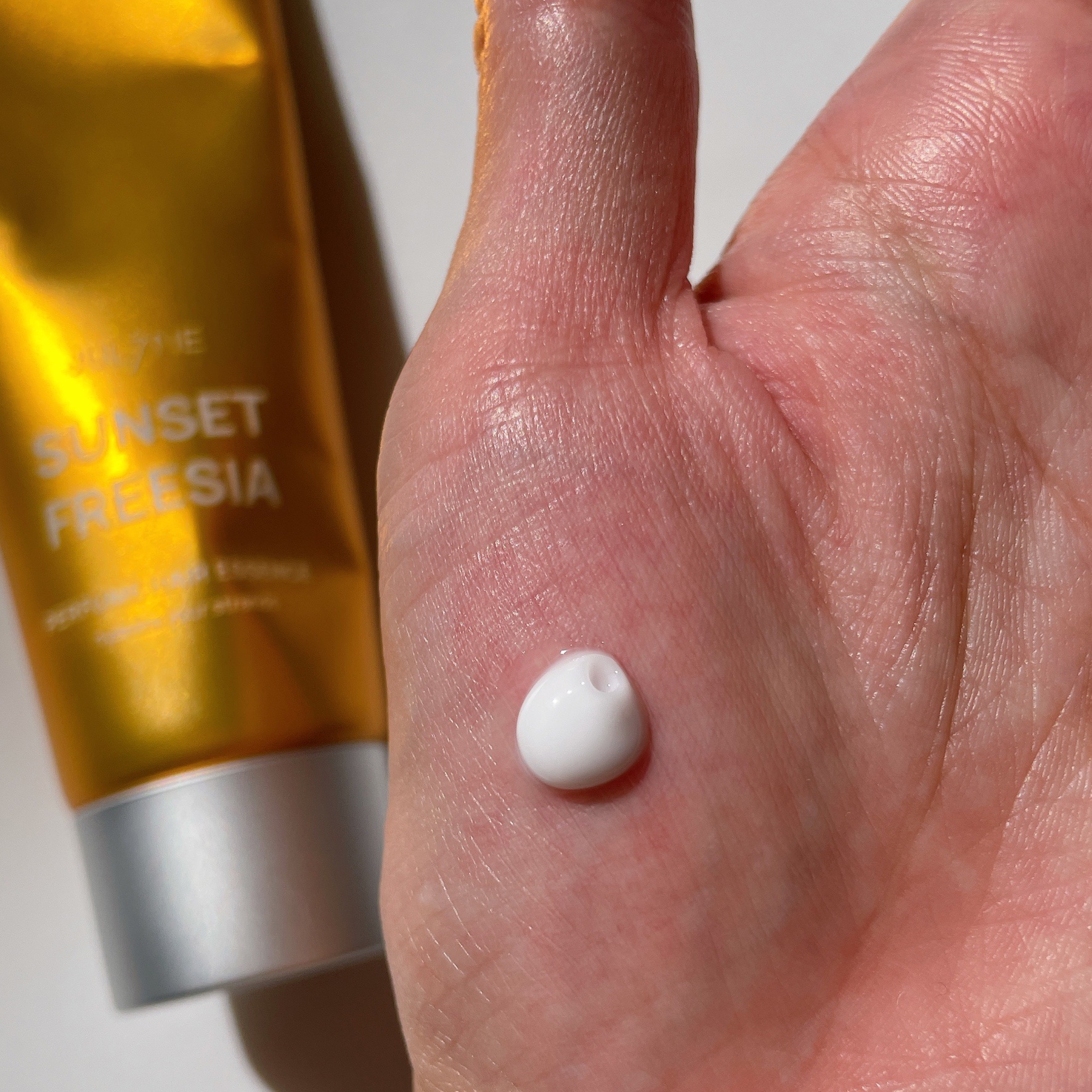 パフュームヘアエッセンス/JUL7ME/ヘアトリートメントを使ったクチコミ（2枚目）