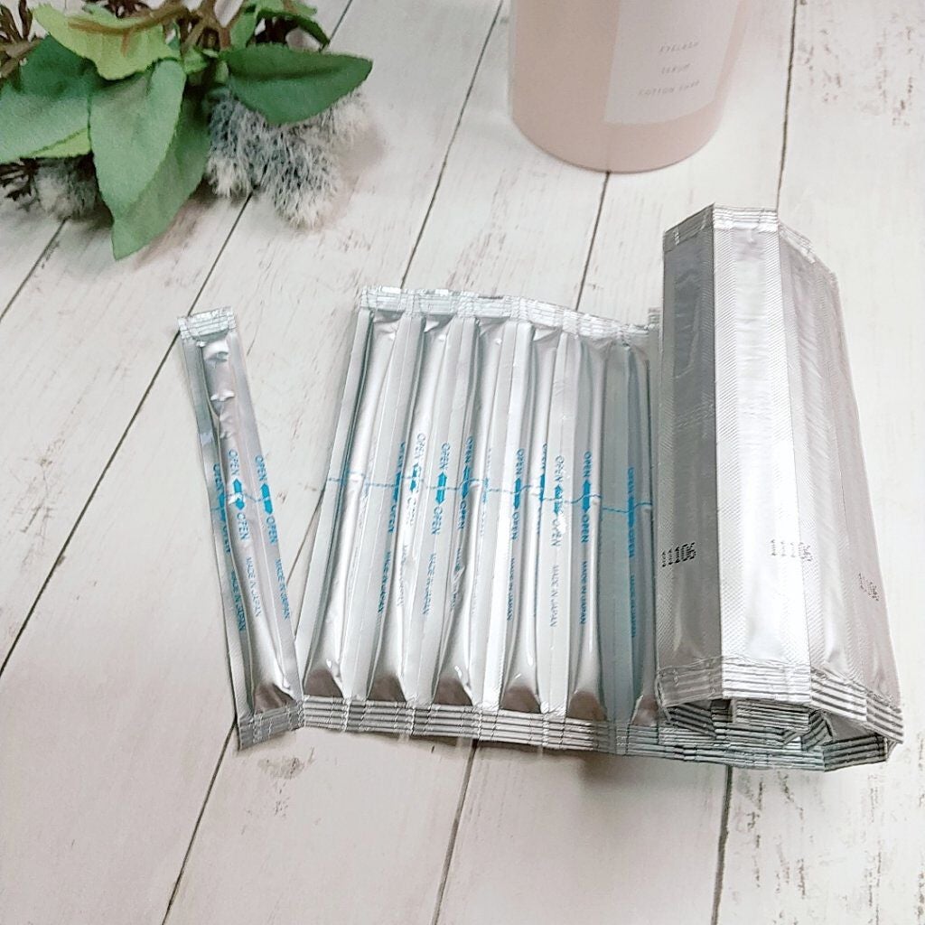 yuzuki.sakura on LIPS 「2021年9月1日に発売されたばかりの『necessまつ毛美容..」(3枚目)