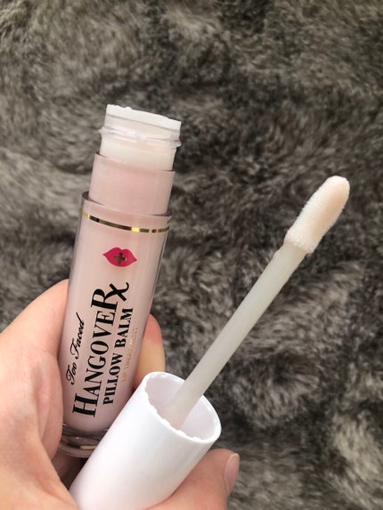 ~トゥー フェイスド ハングオーバー~ ピロー バーム リップ トリートメント/Too Faced/リップ美容液を使ったクチコミ(2枚目)