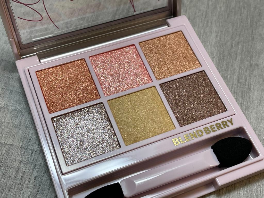 オーラクリエイション/BLEND BERRY/アイシャドウパレットを使ったクチコミ(2枚目)