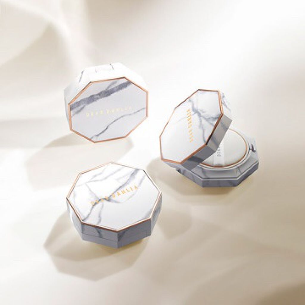 スキンパラダイス ブルーミング クッションファンデーション/DEAR DAHLIA/クッションファンデーションを使ったクチコミ（2枚目）