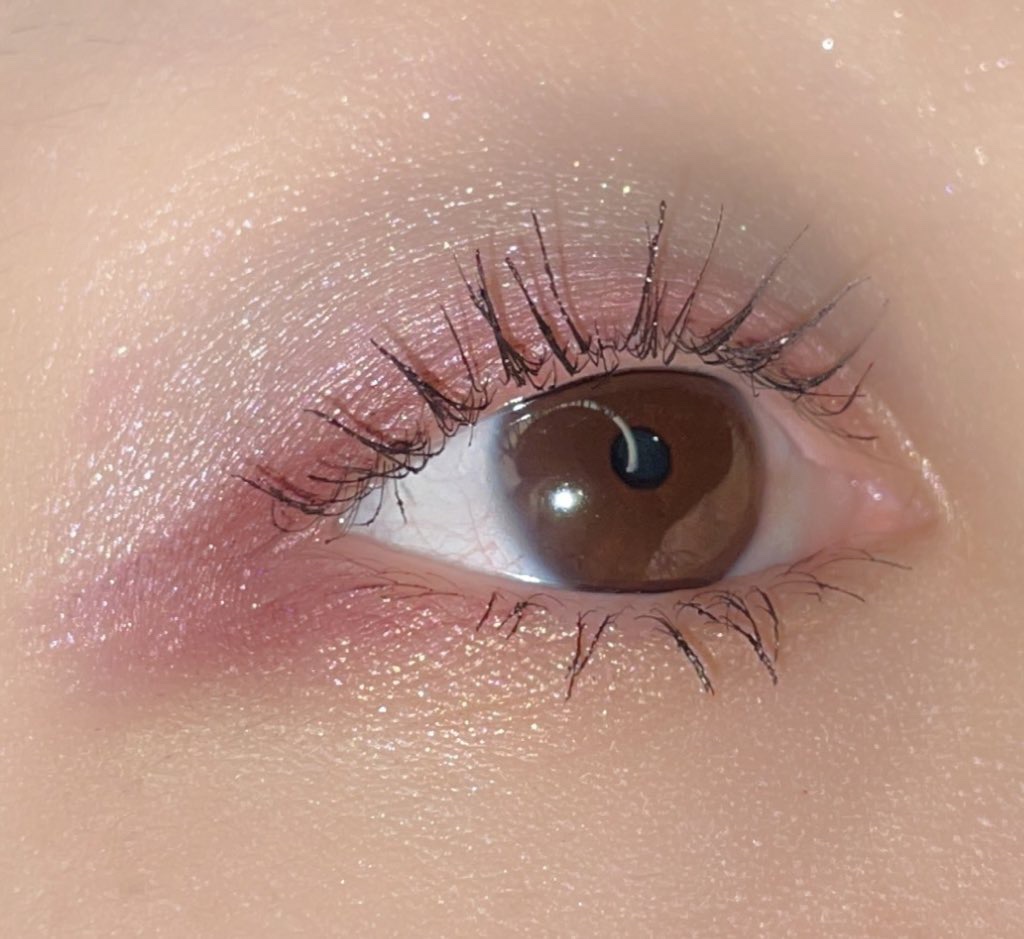 シグニチャー カラー アイズ 11 宵紫 -YOIYUKARI-/SUQQU/アイシャドウパレットを使ったクチコミ（2枚目）