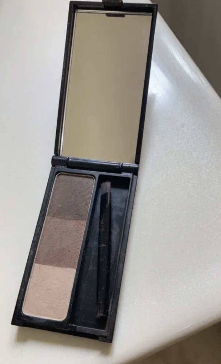 UR GLAM　EYEBROW POWDER/U R GLAM/パウダーアイブロウを使ったクチコミ（2枚目）