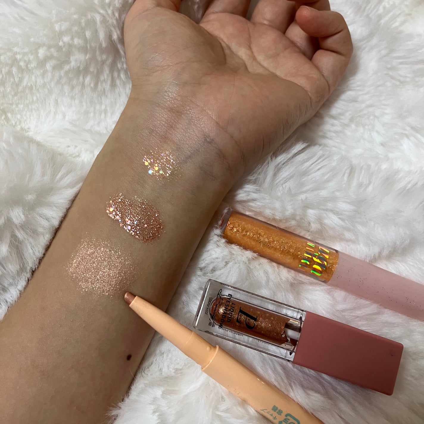 シュガー トゥインクル リキッド グリッター/PERIPERA/グリッターを使ったクチコミ(1枚目)