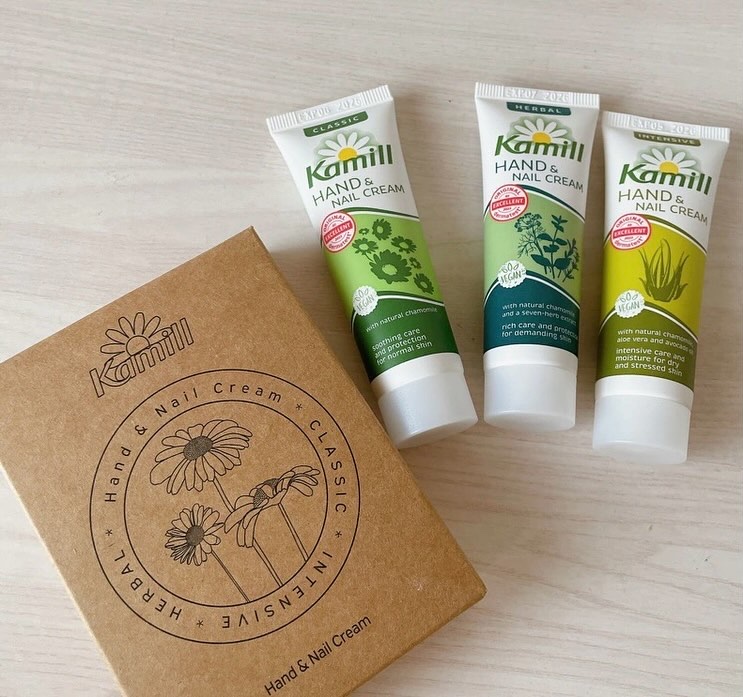 ハンド＆ネイルクリーム インテンシブ 3OML ミニ/カミール/ハンドクリームを使ったクチコミ（1枚目）