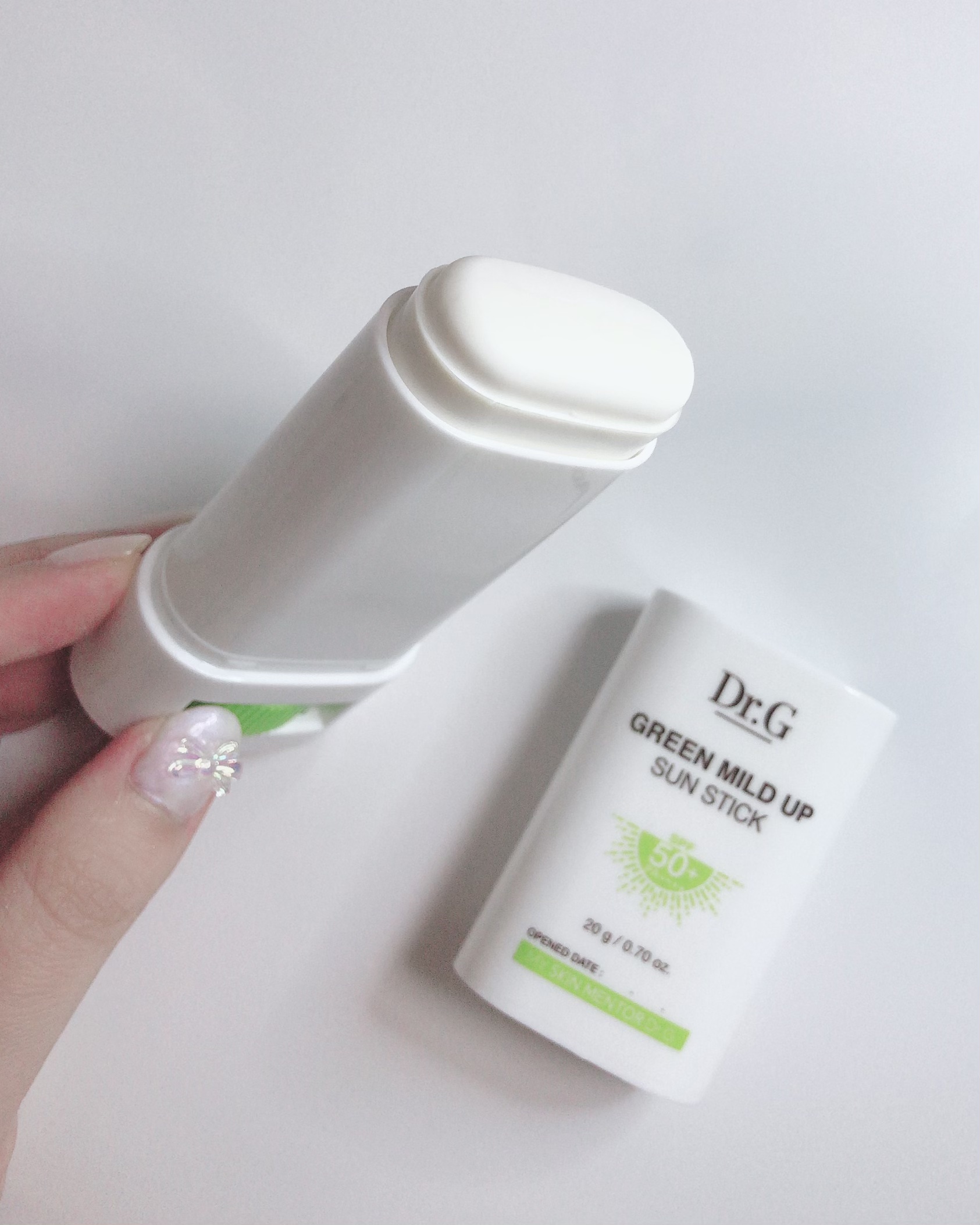 グリーンマイルドサンスティック SPF50+ PA++++/Dr.G/日焼け止めスティックを使ったクチコミ（2枚目）