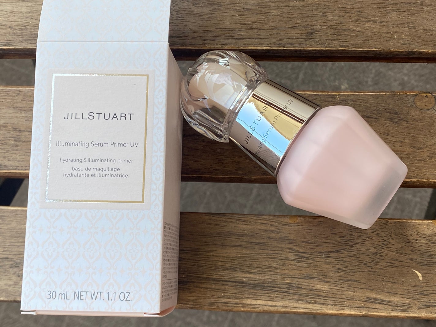 ジルスチュアート イルミネイティング セラムプライマー UV/JILL STUART/化粧下地を使ったクチコミ(1枚目)