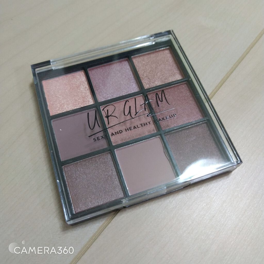 UR GLAM　BLOOMING EYE COLOR PALETTE/U R GLAM/アイシャドウパレットを使ったクチコミ（1枚目）