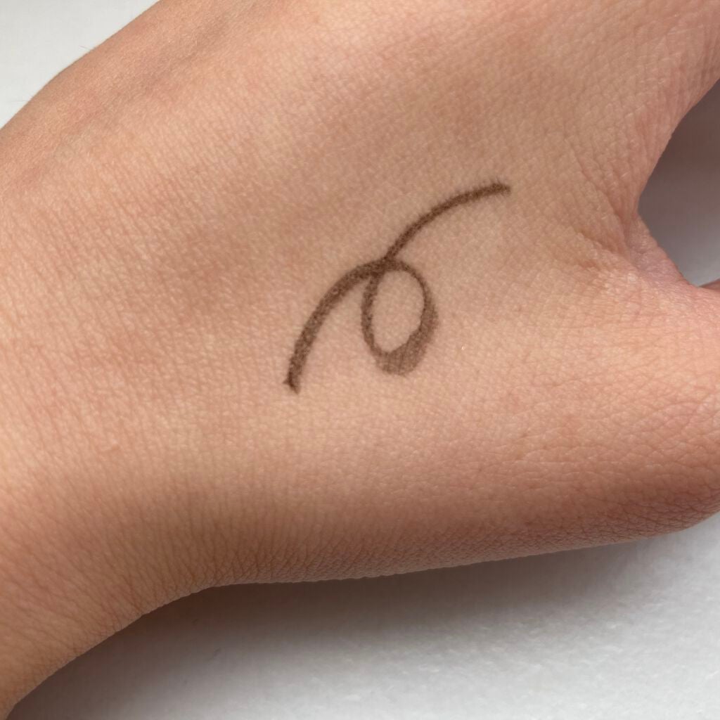 ラブ・ライナー リキッドアイライナーR3/ラブ・ライナー/リキッドアイライナーを使ったクチコミ(2枚目)