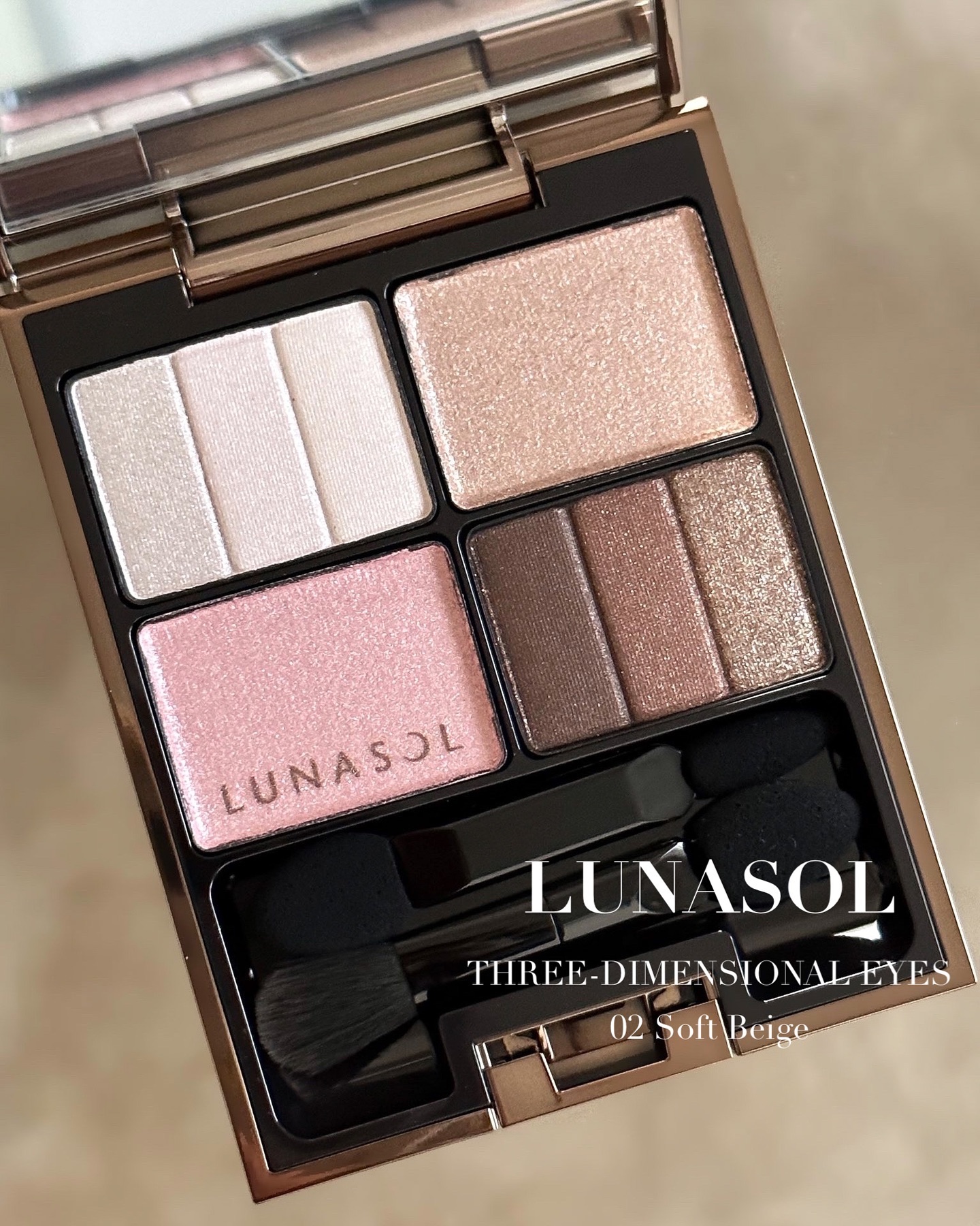 スリーディメンショナルアイズ/LUNASOL/アイシャドウパレットを使ったクチコミ（1枚目）