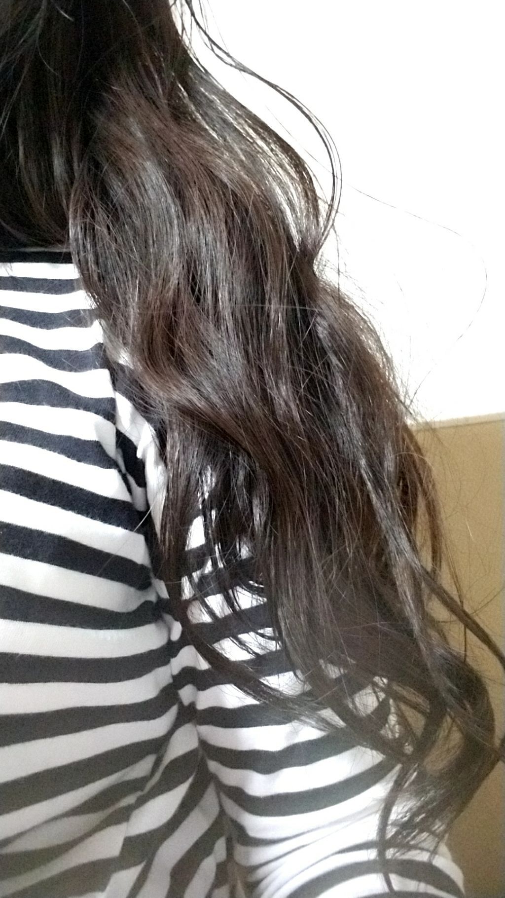 ノンタン on LIPS 「美容院で売っている洗い流さないタイプのオイルトリートメントの紹..」(2枚目)