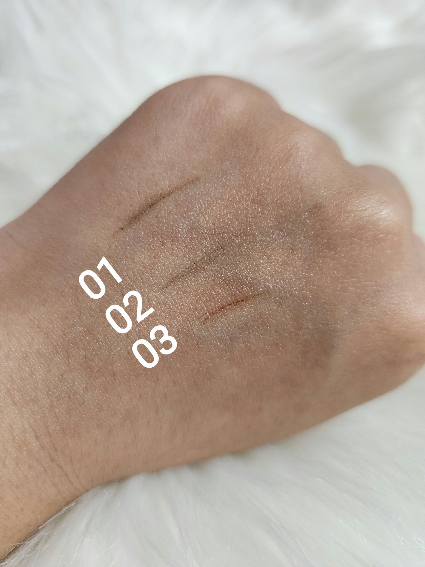 パウダリーアイブロウペンシル スリム/ミゼルエディ/アイブロウペンシルを使ったクチコミ(3枚目)