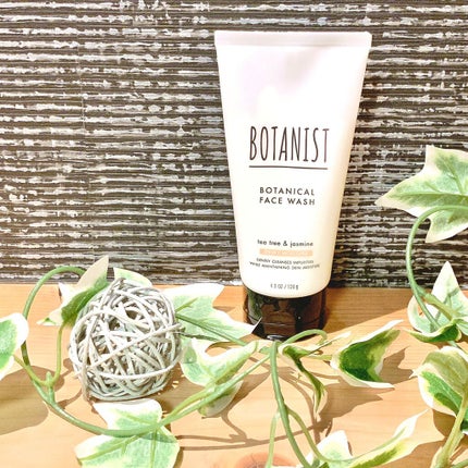 ボタニカルフェイスウォッシュ デューイーモイスチャー/BOTANIST/洗顔フォームを使ったクチコミ(1枚目)