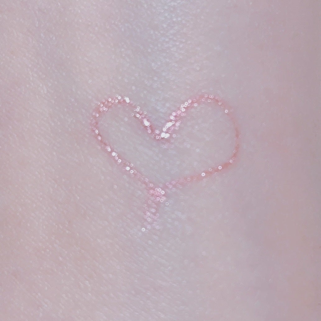 ウォータリーラメライナー/Ririmew/リキッドアイライナーを使ったクチコミ(3枚目)