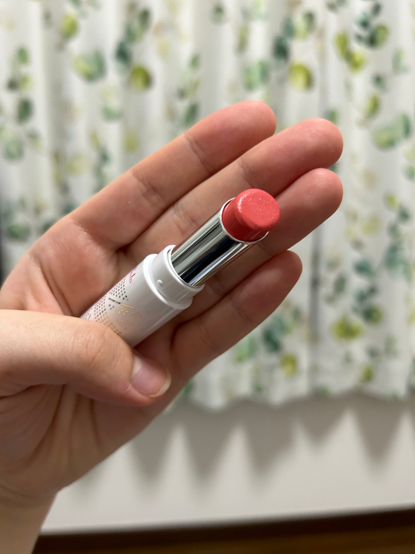 プリズム パウダーアイカラー/リンメル ロンドン/単色アイシャドウを使ったクチコミ(7枚目)