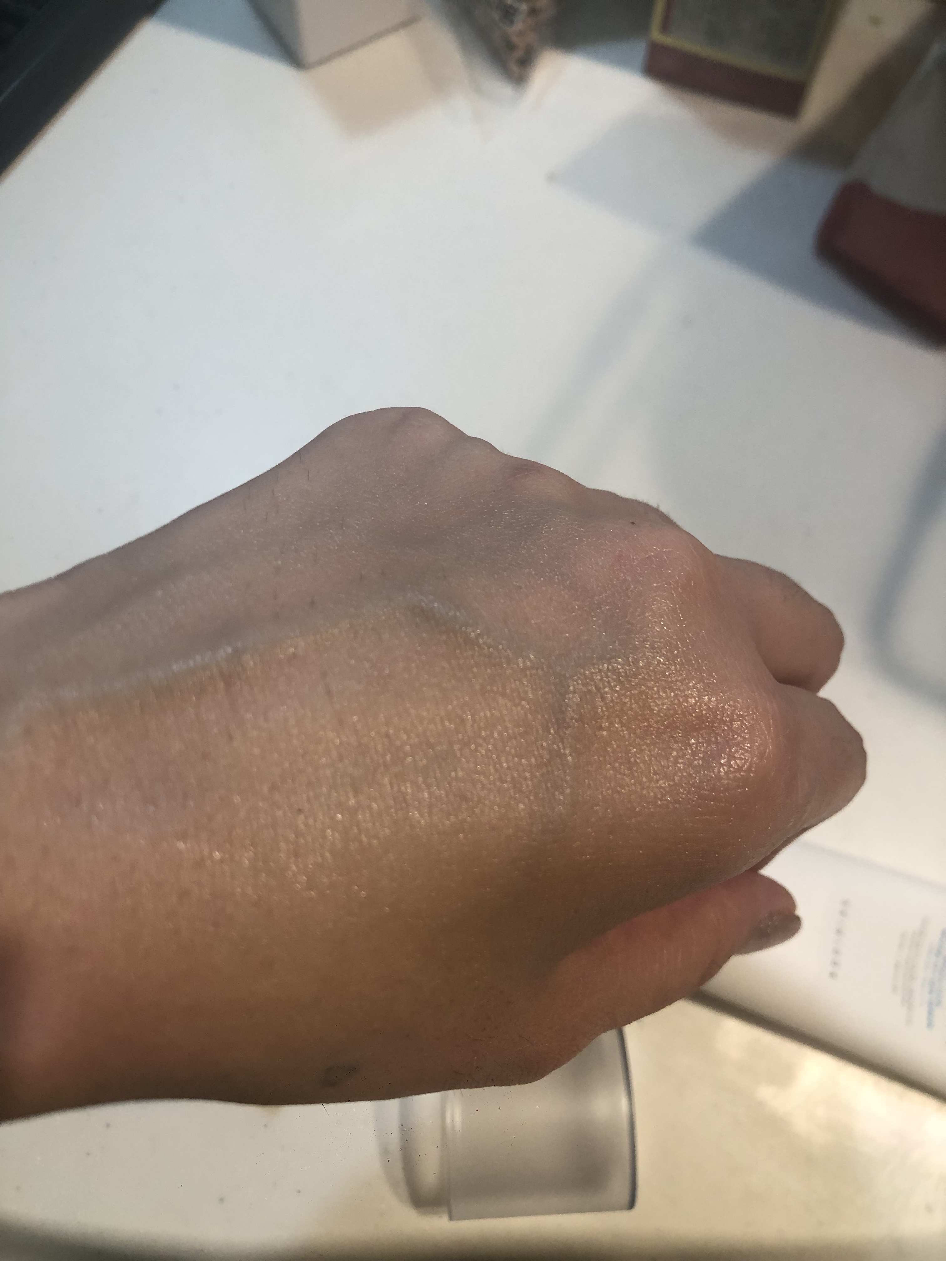 ヒアルーシカ ウォーターフィット サンセラム/SKIN1004/日焼け止めローションを使ったクチコミ（3枚目）