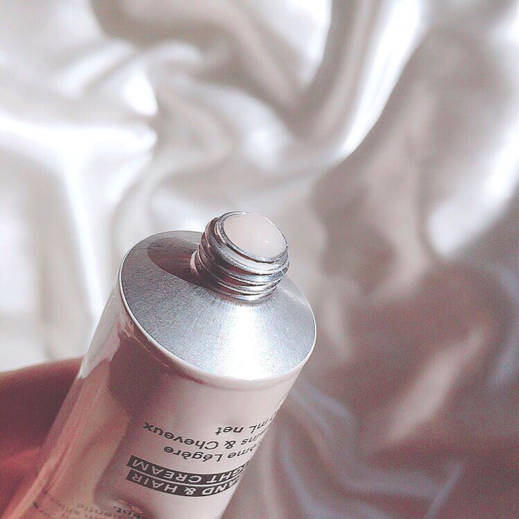 ハンド&ヘア ライトセラム/AUTHENTIC BEAUTY CONCEPT/ハンドクリームを使ったクチコミ(4枚目)