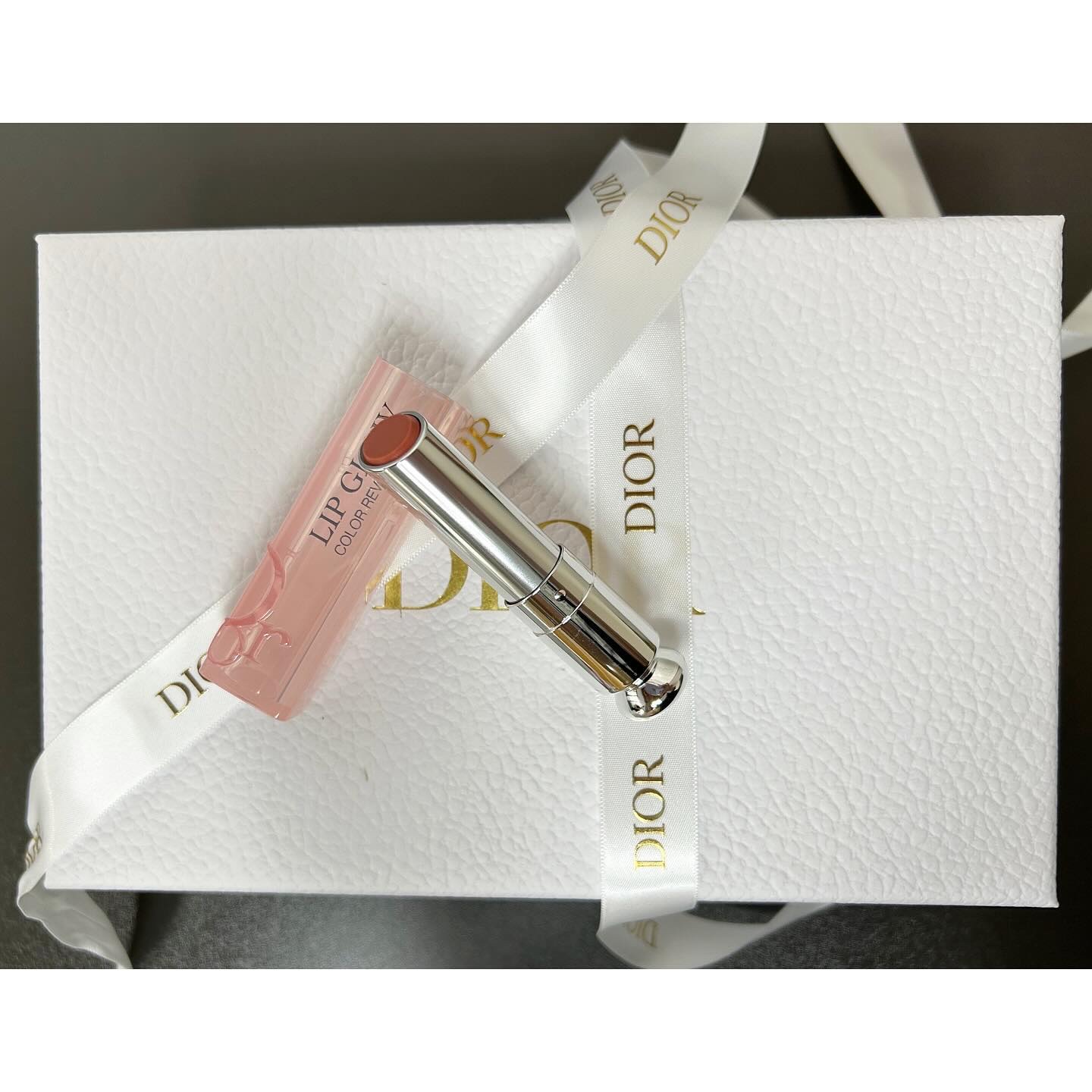 ディオール アディクト リップ グロウ/Dior/リップバームを使ったクチコミ（3枚目）