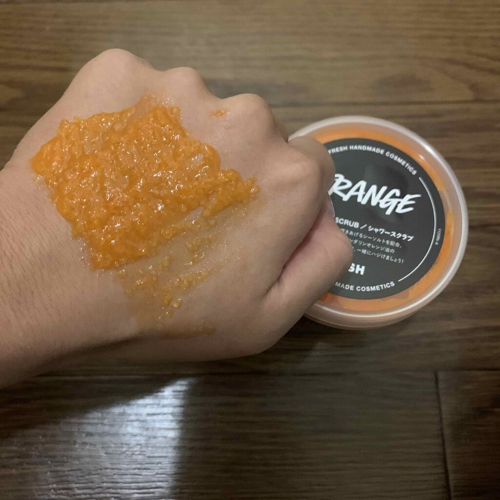 シトラス シャワースクラブ/ラッシュ/ボディスクラブを使ったクチコミ(2枚目)