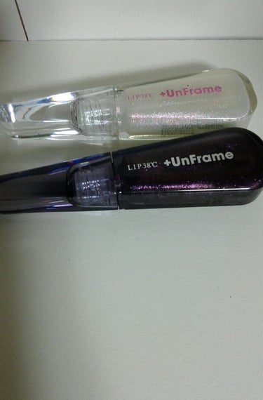 LIP38℃ +UnFrame<ホログラフィック>/UZU BY FLOWFUSHI/リップグロスを使ったクチコミ（2枚目）