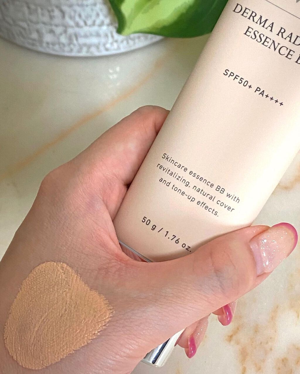 ダーマ ラディアンス エッセンス BB/LAVIEN/BBクリームを使ったクチコミ（2枚目）