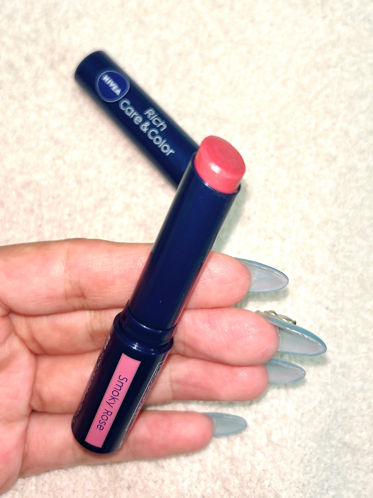 ニベア リッチケア&カラーリップ/ニベア/リップクリームを使ったクチコミ(1枚目)