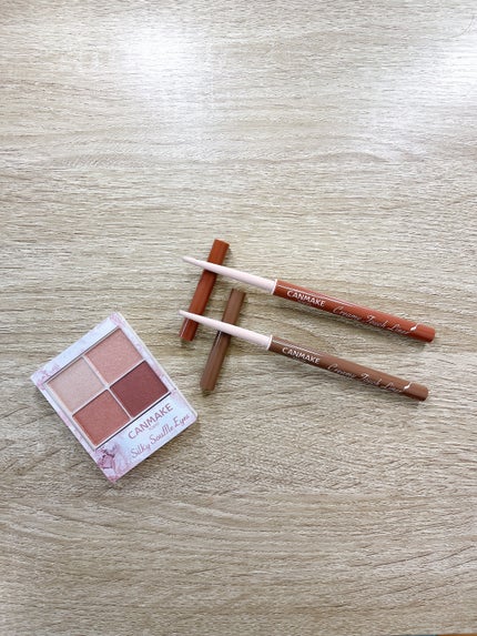 シルキースフレアイズ/キャンメイク/アイシャドウパレットを使ったクチコミ(1枚目)