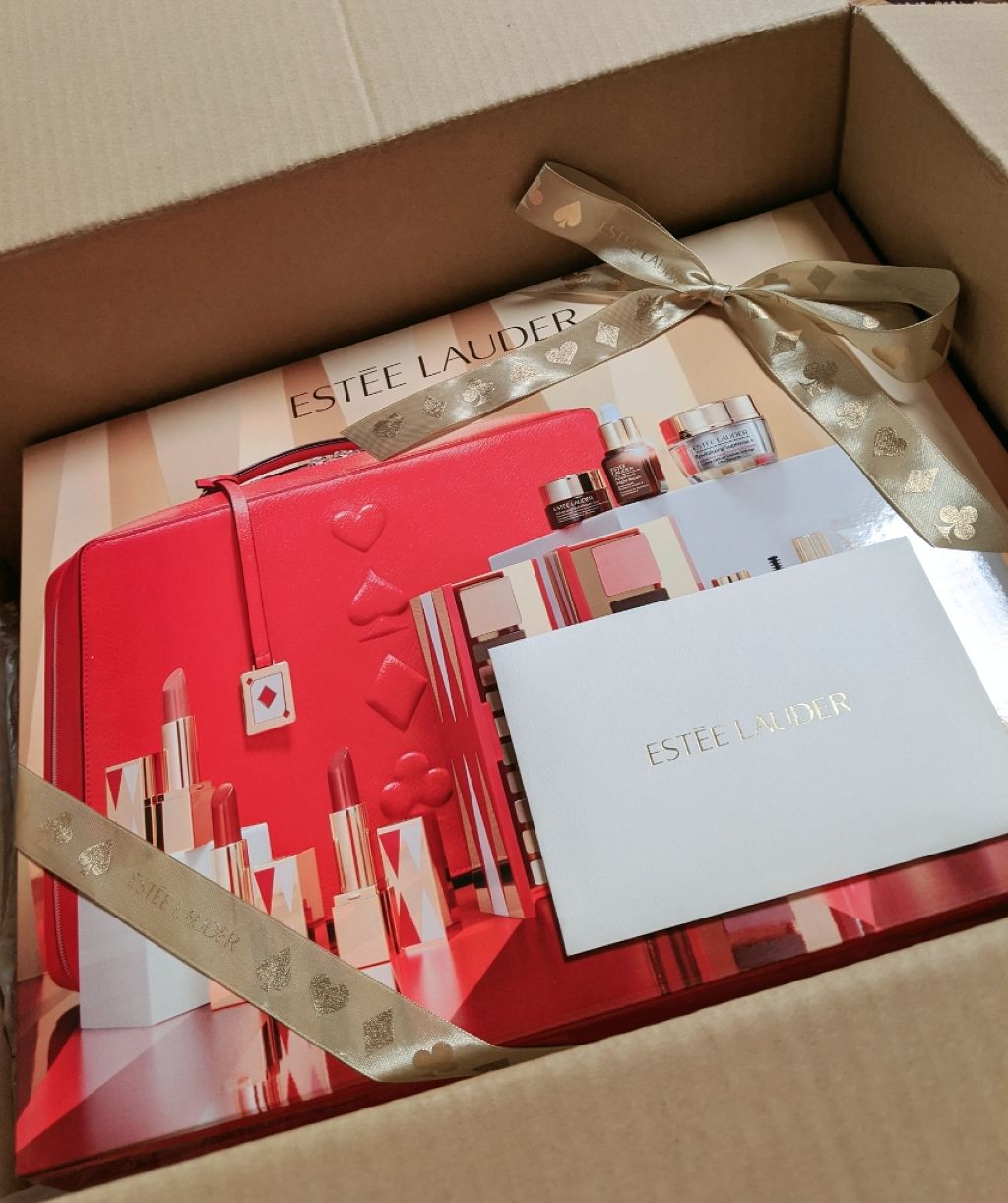 メークアップ コレクション 2019/ESTEE LAUDER/メイクアップキットを使ったクチコミ(1枚目)