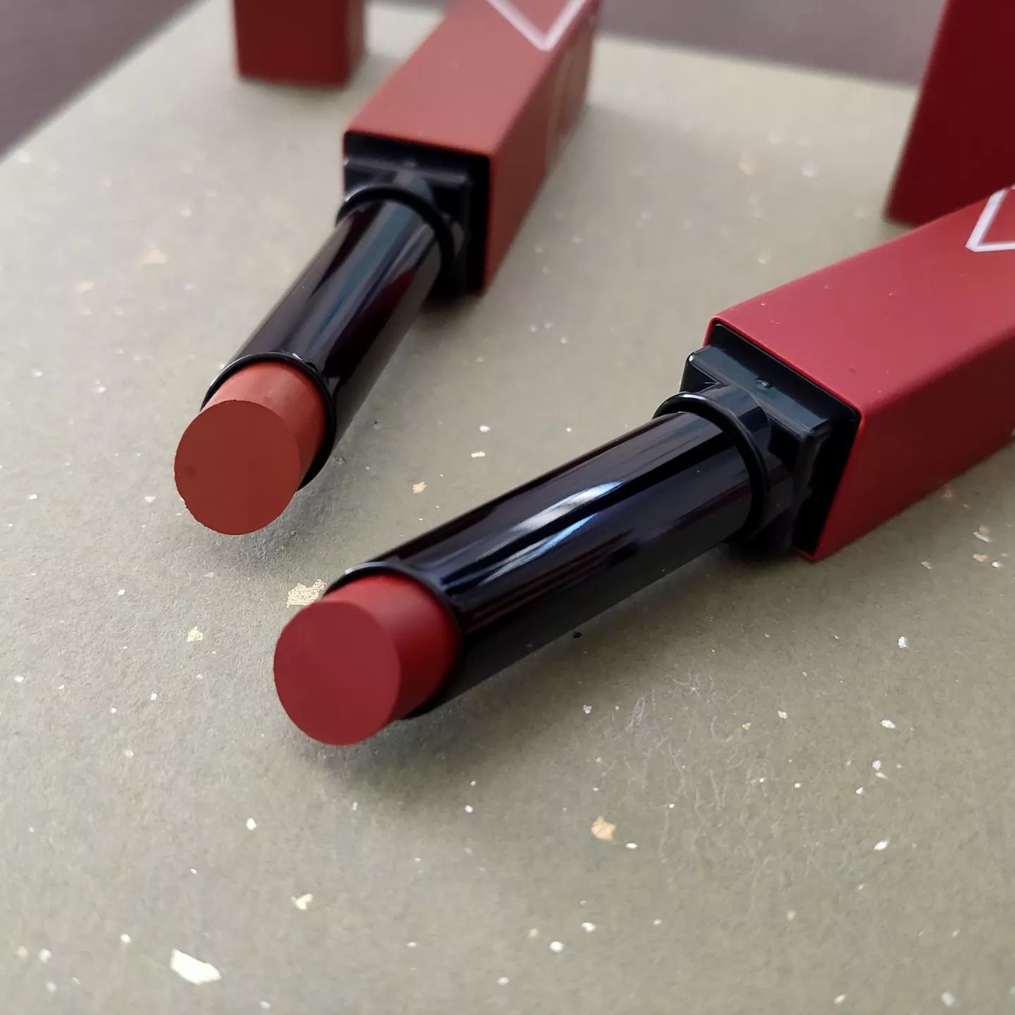 パワーマット リップスティック/NARS/口紅を使ったクチコミ（1枚目）