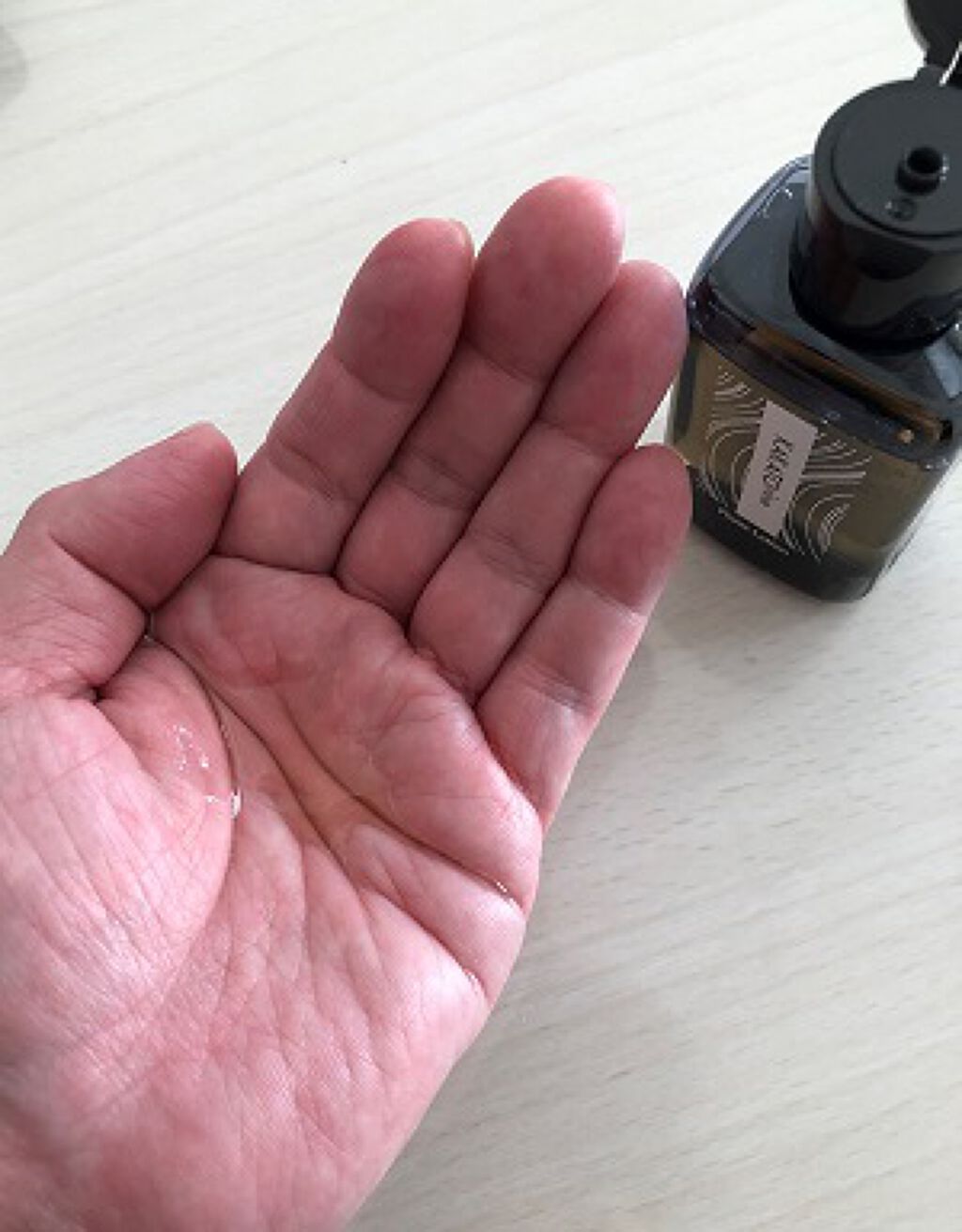 カカトリーヌモイストローション/KAKATOrine/レッグ・フットケアを使ったクチコミ(2枚目)