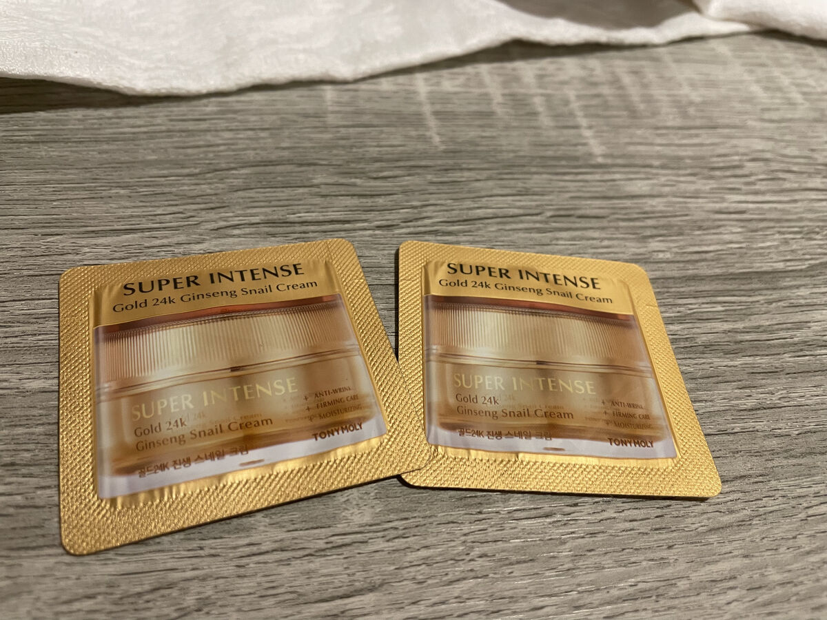 SUPER INTENSE Gold24K Ginseng Snail Cream/TONYMOLY/フェイスクリームを使ったクチコミ（3枚目）