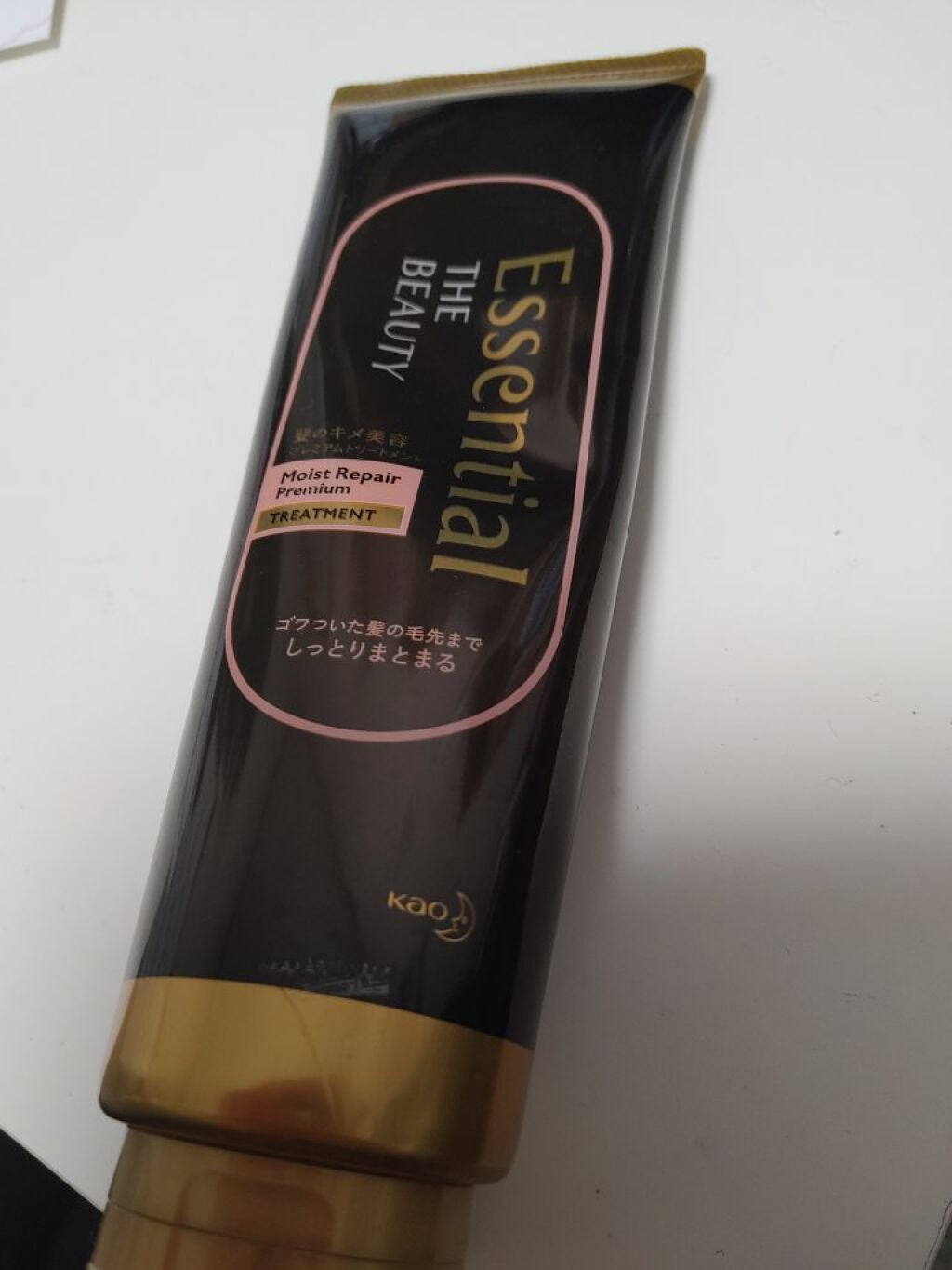 THE BEAUTY 髪のキメ美容プレミアムトリートメント<モイストリペアプレミアム>/エッセンシャル/洗い流すヘアトリートメントを使ったクチコミ(1枚目)