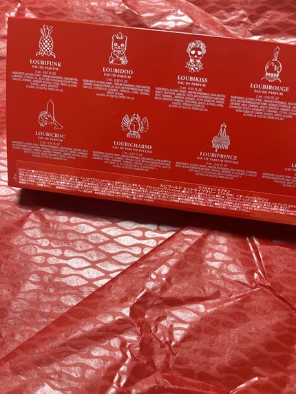 ルビワールド セントライブラリー 11×2ml/クリスチャン ルブタン/香水(レディース)を使ったクチコミ(5枚目)