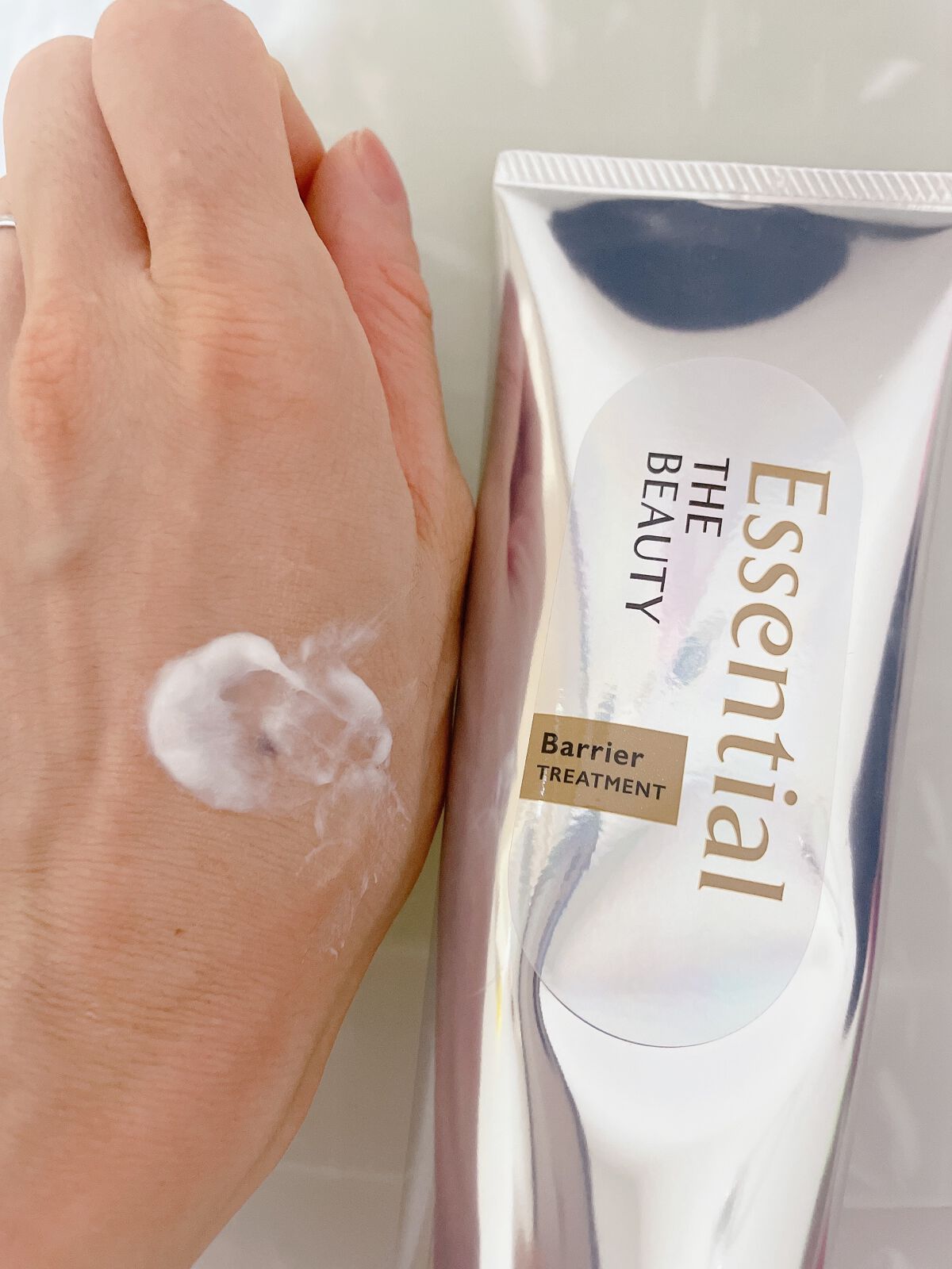 髪のキメ美容バリアトリートメント/エッセンシャル/洗い流すヘアトリートメントを使ったクチコミ（1枚目）