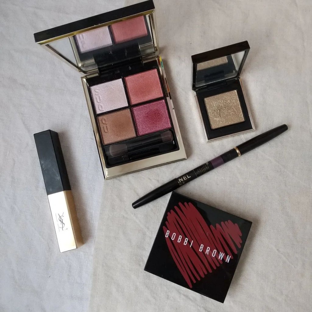 ル クレイヨン ユー 77 ディープ パープル/CHANEL/ペンシルアイライナーを使ったクチコミ（1枚目）