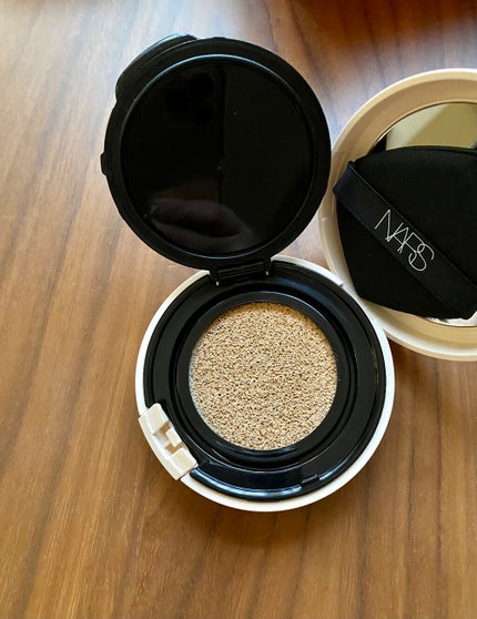 ピュアラディアントプロテクション アクアティックグロー クッションファンデーション SPF50+/PA+++/NARS/クッションファンデーションを使ったクチコミ(4枚目)