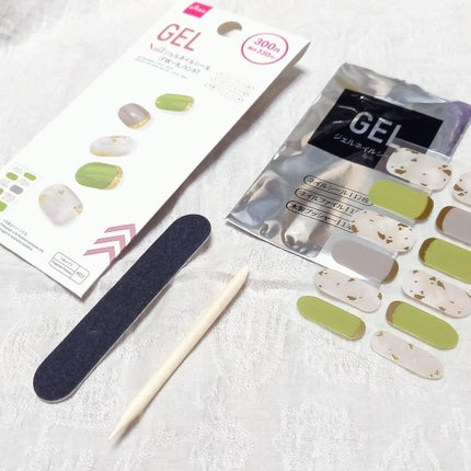 ジェルネイルシール(ハンド)/DAISO/ネイルシールを使ったクチコミ(4枚目)