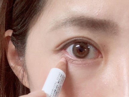 ジョイココ エアリーアイシャドウ 01 ミルクティーベージュ/Joy.coco(ジョイココ)/単色アイシャドウの画像