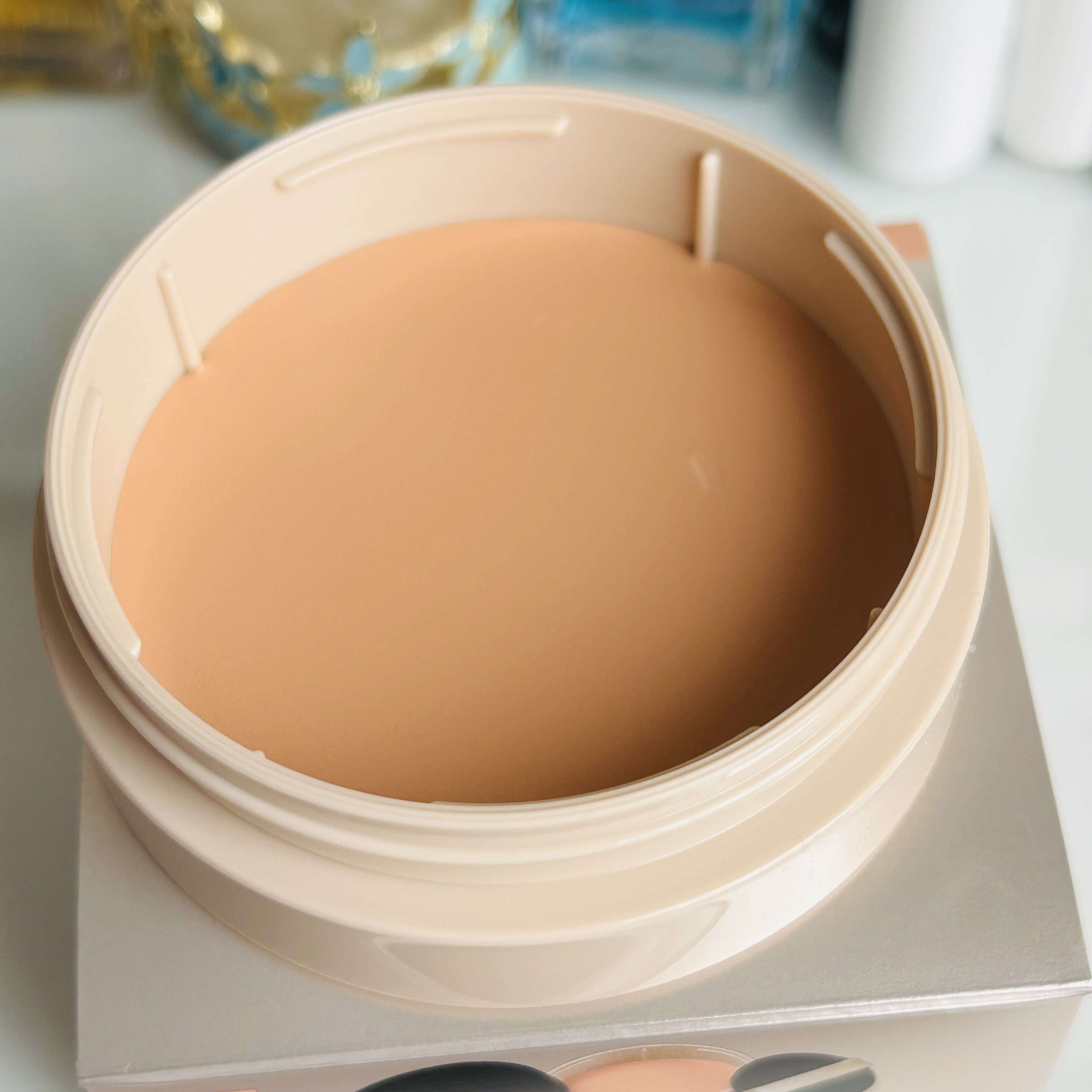 グロウバーム ファンデーション 02 ベージュ/Visée/その他ファンデーションを使ったクチコミ（2枚目）