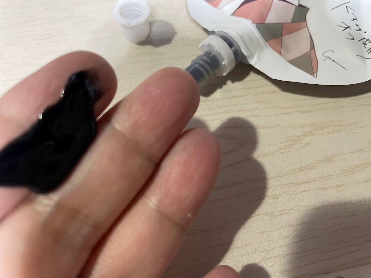 毛穴小町 ブラックピールオフパック/クリアターン/ピーリングを使ったクチコミ（3枚目）