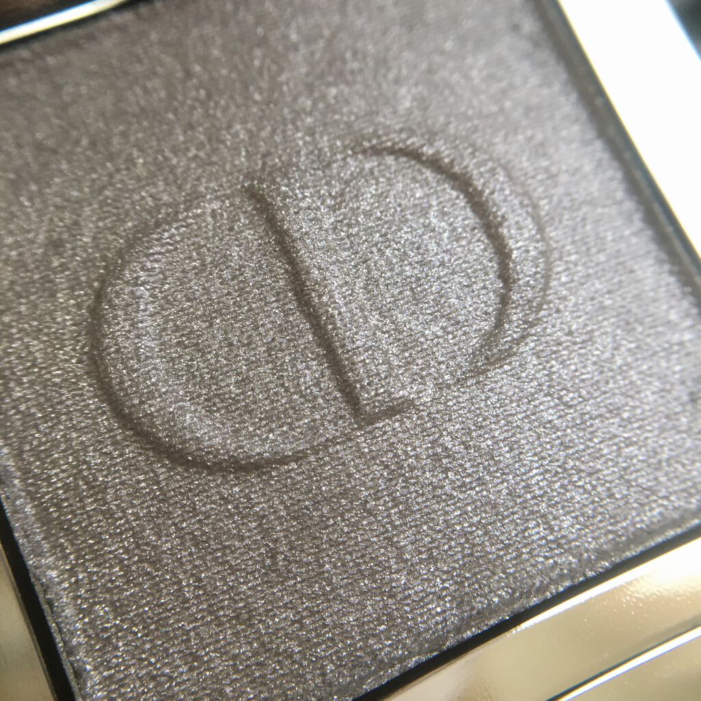 モノ クルール クチュール 045 グリ ディオール/Dior/単色アイシャドウを使ったクチコミ（3枚目）