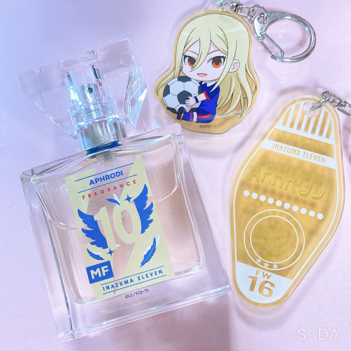 イナズマイレブンシリーズ フレグランス
【アフロディ】⚽️

キャラクターをイメージした香りの香水𓂃 𓈒𓏸◌‬

アニメイトに売っていて購入♡

天から舞い降る白い羽　
汚けがれなきクリスタルムスキーノート

麗しく甘いフルーティーム