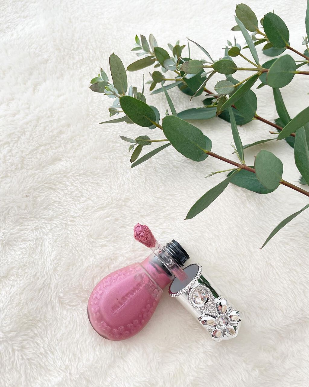 ジルスチュアート ブルームドロップ リップ＆チーク シフォン 101 sweet feathers(限定色)/JILL STUART/リキッドチークを使ったクチコミ（2枚目）