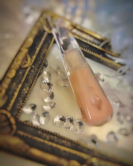 38°C / 99°F リップトリートメント (リップ美容液)/UZU BY FLOWFUSHI/リップケアを使ったクチコミ(1枚目)