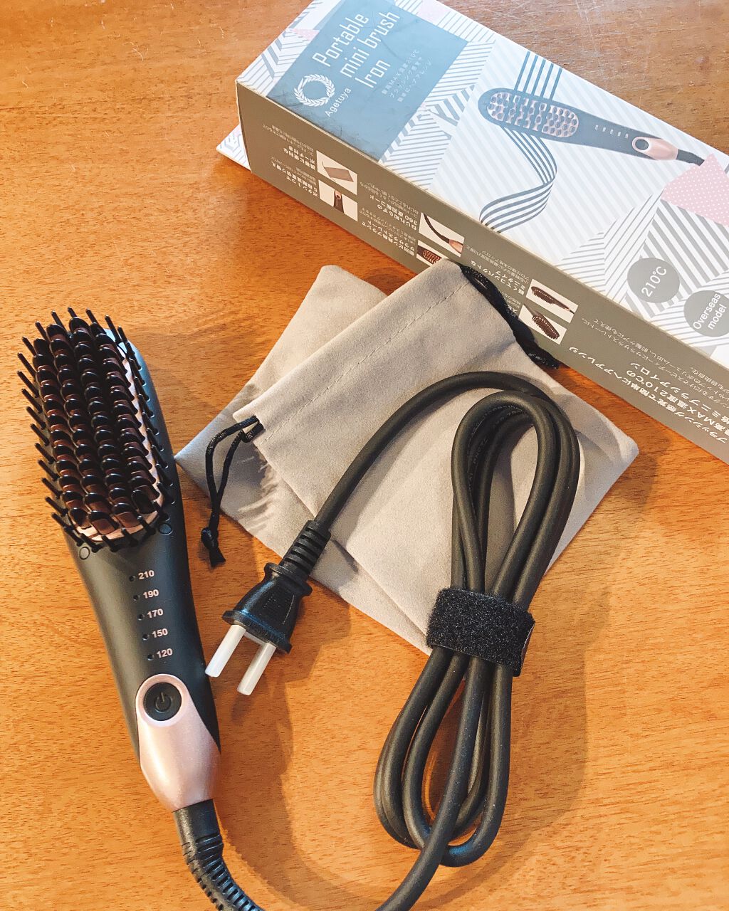 Agetuyaポータブルミニブラシアイロン（ポーチ付き）/ローネジャパン/ヒートブラシを使ったクチコミ（1枚目）